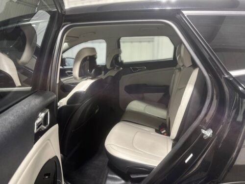 2023 KIA Sportage - Image 25