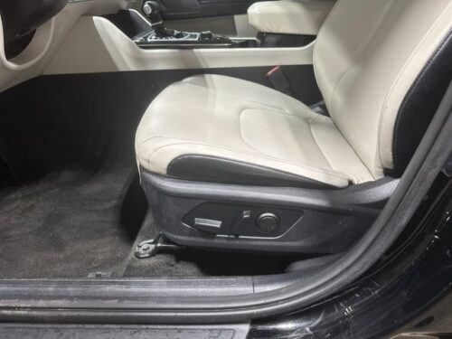 2023 KIA Sportage - Image 12