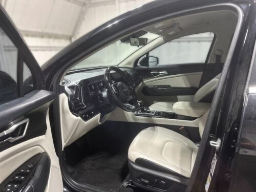 2023 KIA Sportage - Image 18