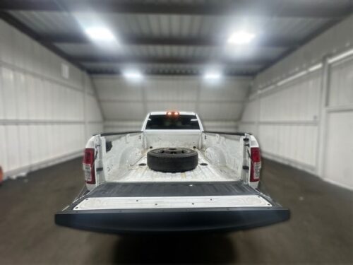 2022 RAM 3500 - Image 18
