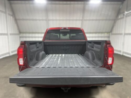 2017 CHEVROLET Silverado - Image 18