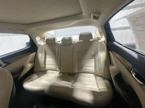 2017 KIA Cadenza - Image 17