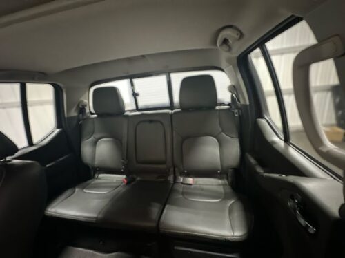 2020 NISSAN Frontier - Image 17