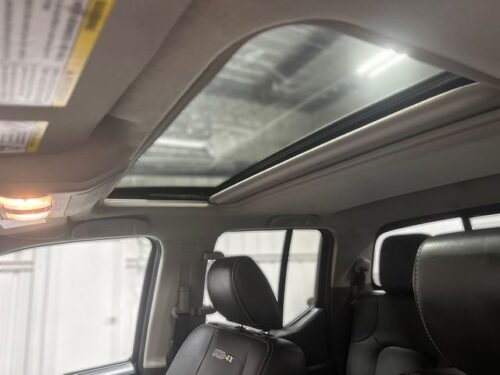 2020 NISSAN Frontier - Image 11