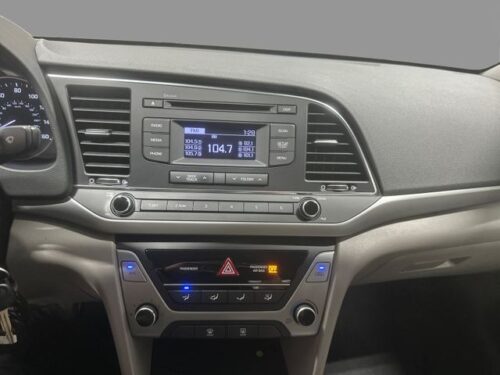 2018 HYUNDAI Elantra - Image 3