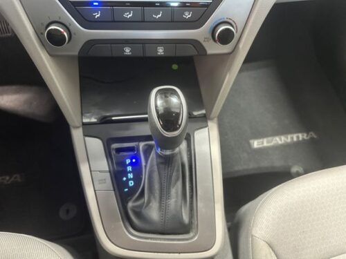 2018 HYUNDAI Elantra - Image 2