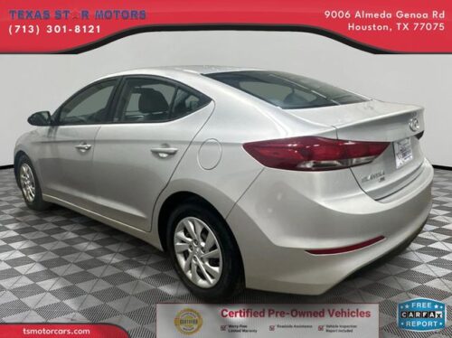 2018 HYUNDAI Elantra - Image 24