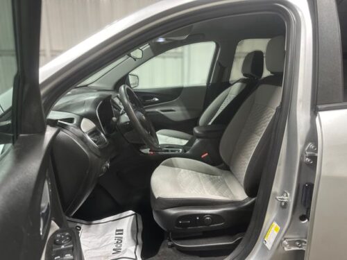 2020 CHEVROLET Equinox - Image 20