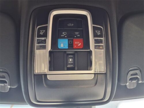 2025 RAM 1500 - Image 7